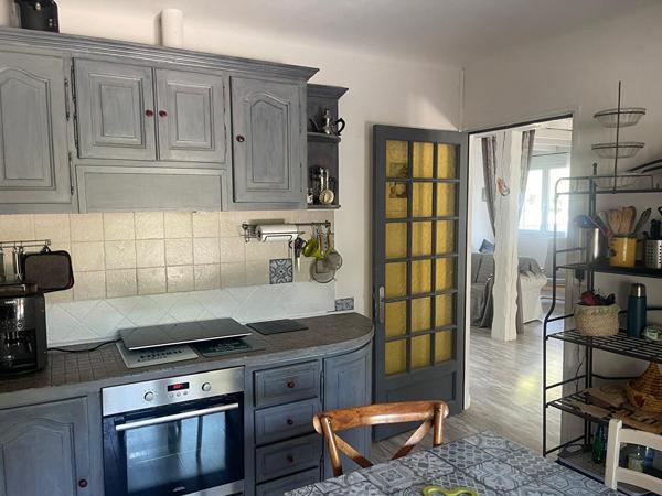 AVIGNON - CHATEAUNEUF DE GADAGNE - MAISON AU CALME EN FOND IMPASSE DE 104 M² SURF HAB SUR 415 M² DE TERRAIN 2 CHAMBRES EN PLAIN PIED!