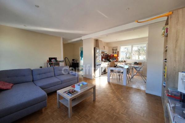 Maison à vendre 4 pièces LAVAL (53)