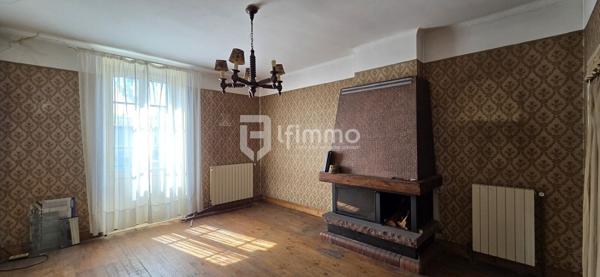 Immeuble 2 logements et garage de 120 m2