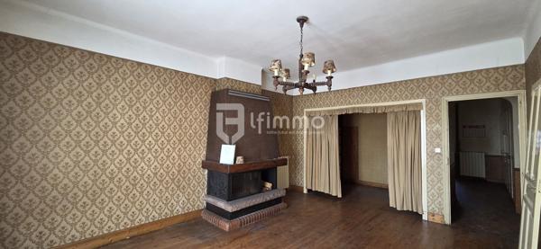 Immeuble 2 logements et garage de 120 m2