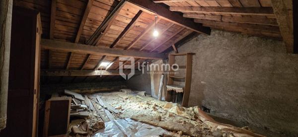 Immeuble 2 logements et garage de 120 m2