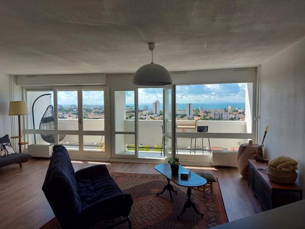 Grand T2 lumineux vue mer