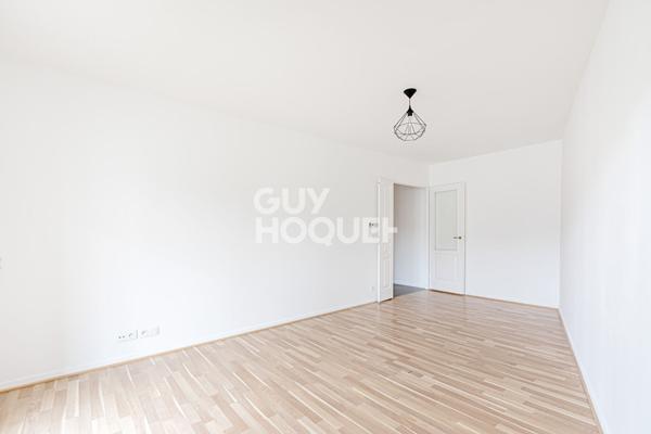Appartement baigné de lumière avec balcon
