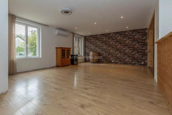 Vente Maison 5 pièces 140 m2 à Dolomieu