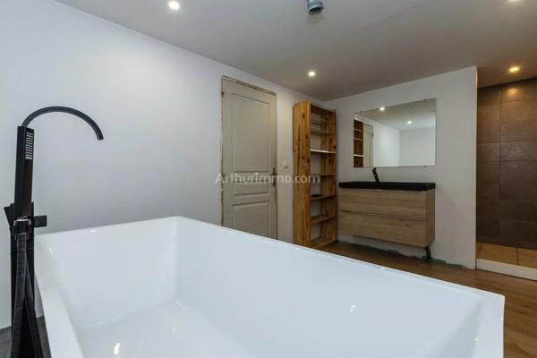 Vente Maison 5 pièces 140 m2 à Dolomieu