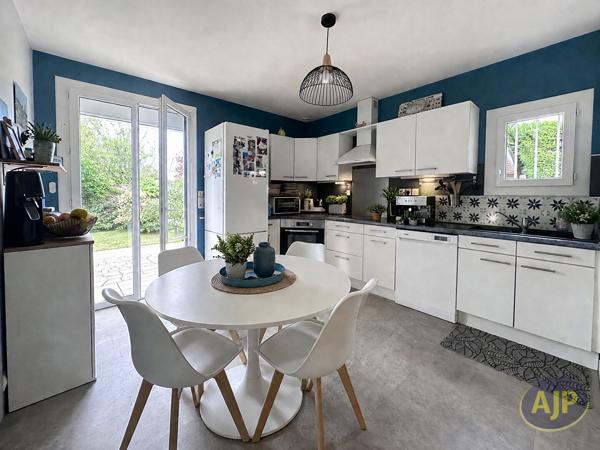 Vente maison Sautron : 565 000 € - AJP Immobilier Sautron