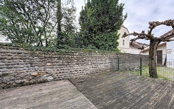 Maison à vendre    4 pièces •  Bizanos