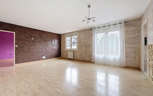 Maison à vendre    4 pièces •  Bizanos