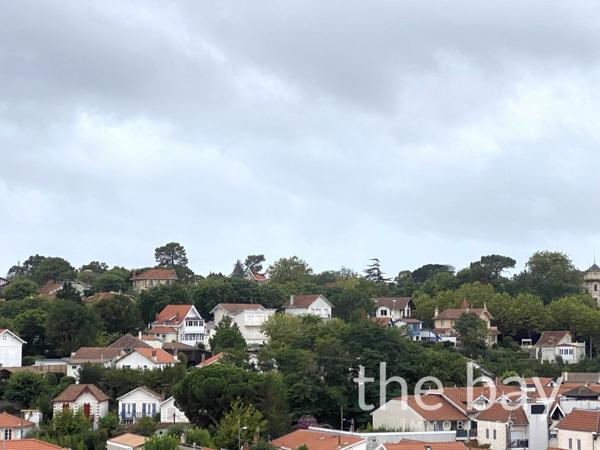 Arcachon (33120) T3 Emplacement priviliégié ARCACHON avec pk & cave