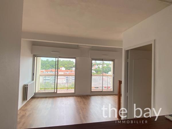 Arcachon (33120) T3 Emplacement priviliégié ARCACHON avec pk & cave