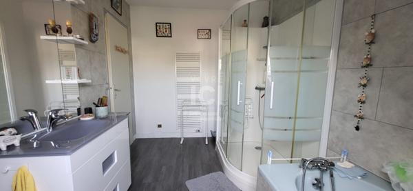 Maison Sainte Luce Sur Loire 5 Pièce(s) 140 M2