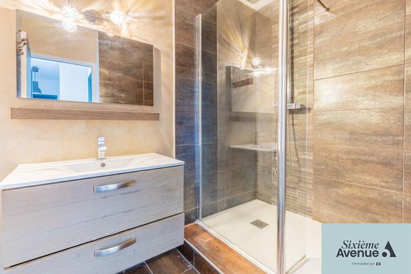 Appartement 4 pièces 82.63 m2