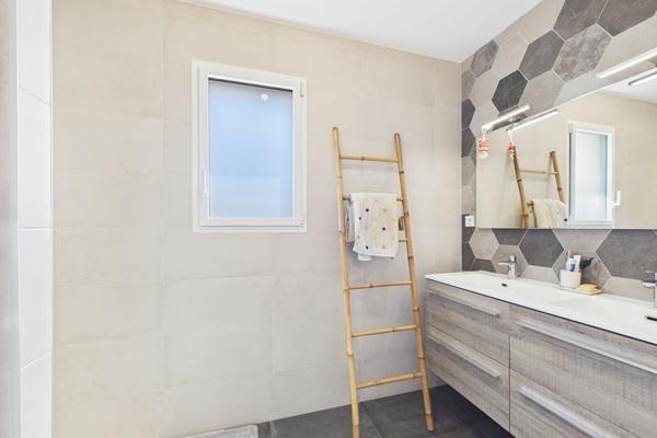Maison 6 pièces 156.26 m2