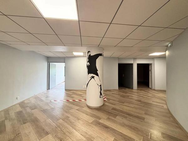 Local professionnel à louer 602.97m² Montbéliard (25200)