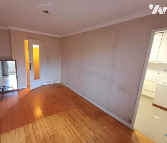 Appartement avec balcon et cave