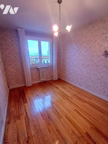 Appartement avec balcon et cave