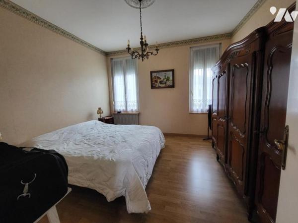 QUARTIER JAMIN - maison de ville avec cour et garage