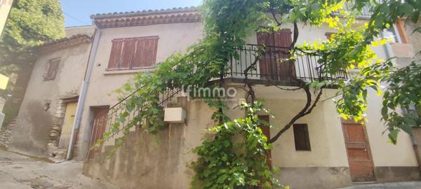 Maison 2 chambres accès balcon.