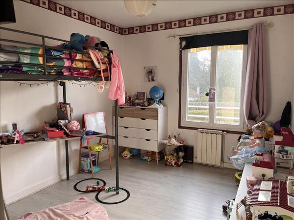 Maison à vendre |  Saint-Yrieix-la-Perche |  5 pièces | 109 m²