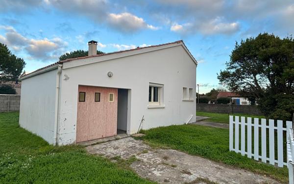 Maison à vendre    4 pièces • 71,87 m2 Saint-Pierre-d'Oléron