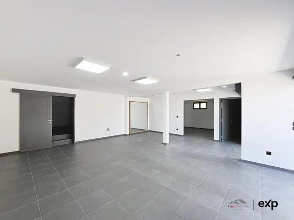 VILLA DE STANDING RECENTE PROCHE SAINT-PIERRE