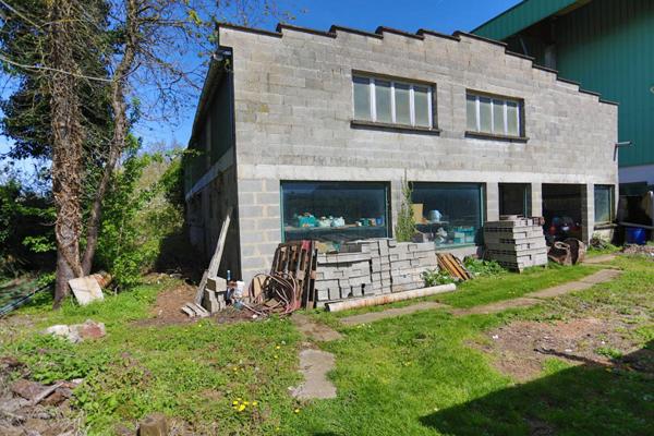 Immeuble  2 pièce(s) 300 m2