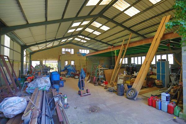 Immeuble  2 pièce(s) 300 m2