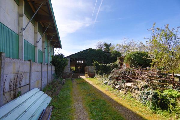 Immeuble  2 pièce(s) 300 m2