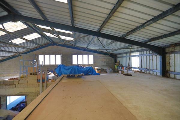 Immeuble  2 pièce(s) 300 m2