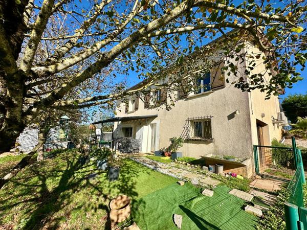 Maison familiale de plein pied avec appartement indépendant