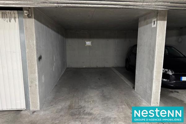 Place de Parking sécurisée en sous-sol dans le quartier recherché de Vaulx-En-Velin LA SOIE