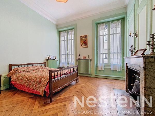 Lyon 6 Masséna - Spacieux T3 avec charme de l'ancien - 2 chambres