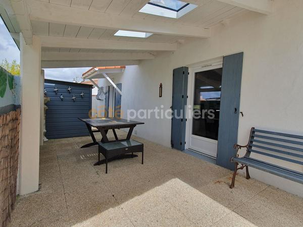 Vente
                Maison120 m² - 4 Pièces -
                    L AIGUILLON LA PRESQU ILE (85460)