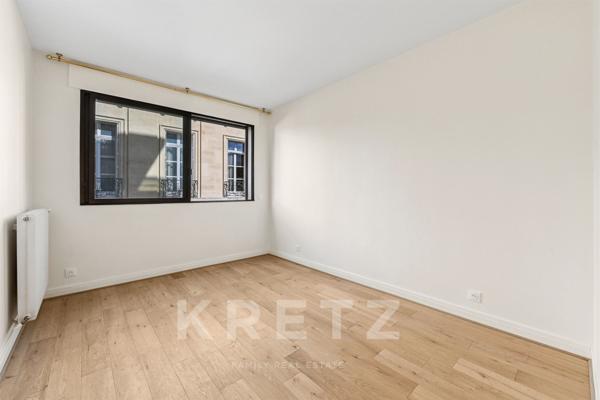 Avenue Foch - Appartement de 138 m² au calme sur cour arborée