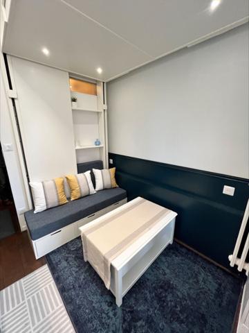 A NE PAS MANQUER CE BIEN RARE SUR LE MARCHE SITUE AVENUE FOCH AU HAVRE