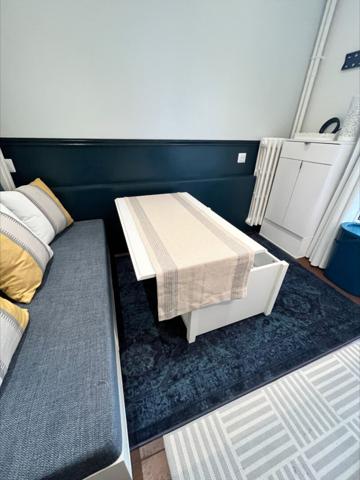 A NE PAS MANQUER CE BIEN RARE SUR LE MARCHE SITUE AVENUE FOCH AU HAVRE