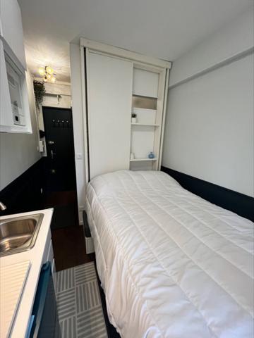 A NE PAS MANQUER CE BIEN RARE SUR LE MARCHE SITUE AVENUE FOCH AU HAVRE