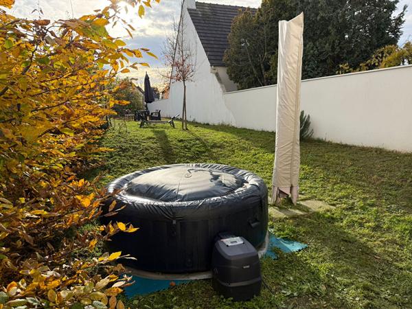 Appartement Pierrelaye 2 pièces - jardin privatif 330m²