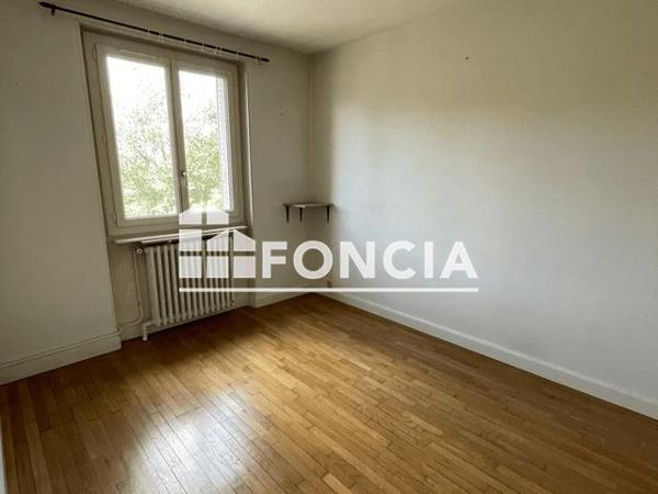 Location Appartement 3 pièces 53.63 m² - 178/180 RUE D'AUXONNE Dijon 21000