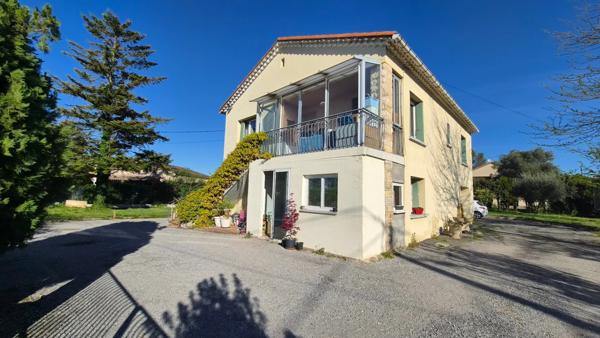 Maison à vendre 5 chambres à SAINT CHRISTOL LES ALES (30380)