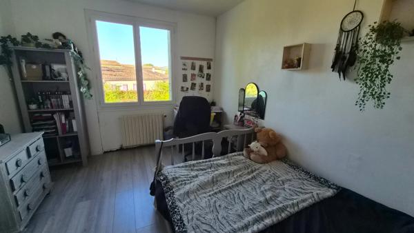 Maison à vendre 5 chambres à SAINT CHRISTOL LES ALES (30380)