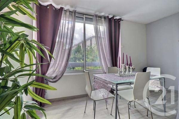 Appartement T3 à vendre  3 pièces - 52,90 m 2   BORDEAUX  - 33