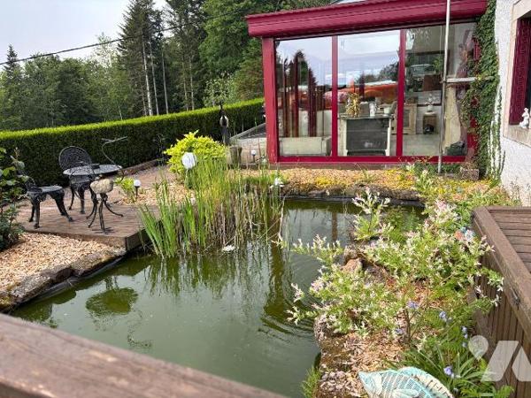 A VENDRE FERME MAISON LE VAL D'AJOL VOSGES 88340
Ferme maison de village rénovée entre 2012 et...