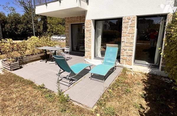 APPARTEMENT 70.39 M² AVEC TERRASSE - TREZ-HIR - 5 MN DE LA PLAGE