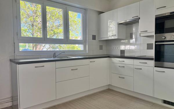 Appartement à vendre    3 pièces • 62,65 m2 Chilly-Mazarin