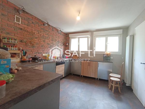 Appartement T5 - 120m2 + cave, garage et parking - Morlaix