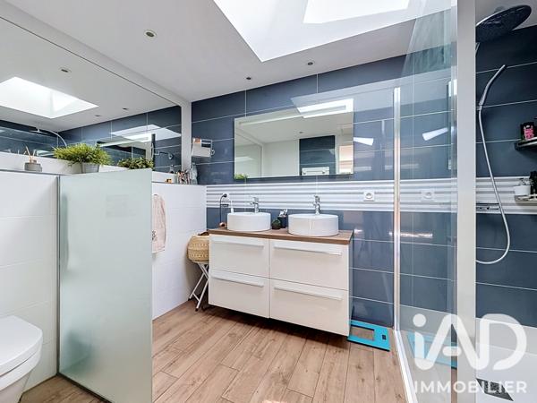 Maison à vendre 9 pièces 205 m² Cholet
