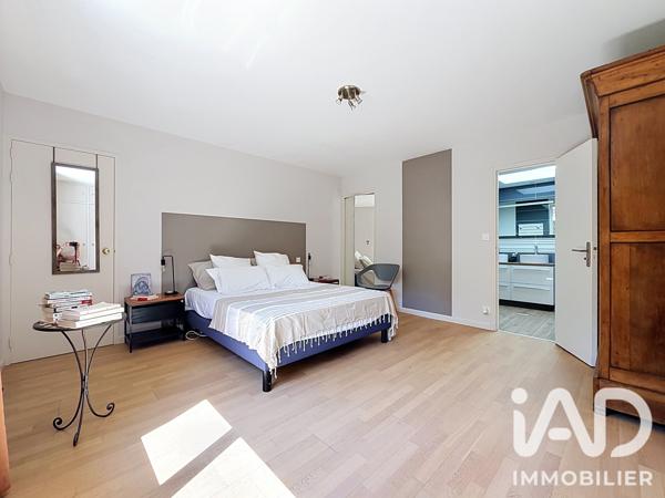 Maison à vendre 9 pièces 205 m² Cholet