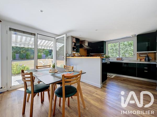 Maison à vendre 9 pièces 205 m² Cholet