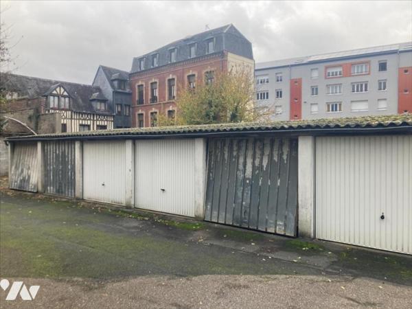 APPARTEMENT 2 CHAMBRES + GARAGES